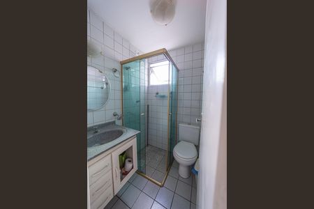 Apartamento à venda com 48m², 2 quartos e 1 vaga Apartamento à venda com 48m², 2 quartos e 1 vagaBanheiro