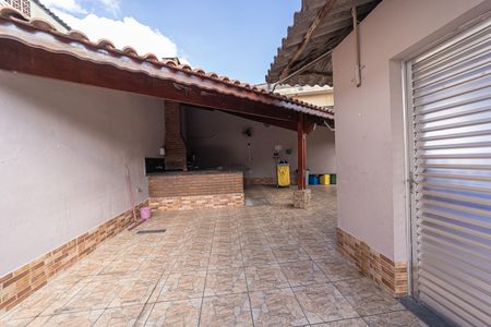 Apartamento à venda com 48m², 2 quartos e 1 vaga Apartamento à venda com 48m², 2 quartos e 1 vagaÁrea comum - Churrasqueira
