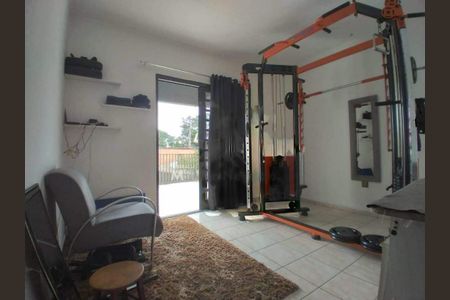 Casa à venda com 158m², 3 quartos e sem vaga