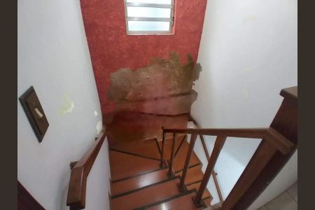 Casa à venda com 158m², 3 quartos e sem vaga