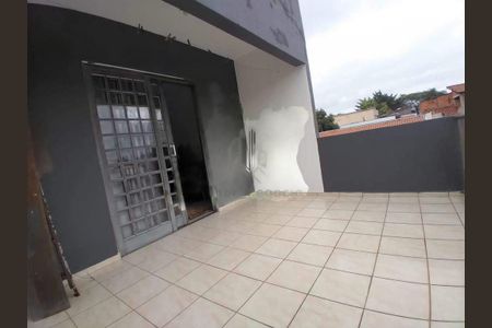 Casa à venda com 158m², 3 quartos e sem vaga
