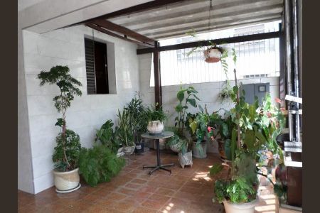 Foto 04 de casa à venda com 2 quartos, 268m² em Vila Prudente, São Paulo