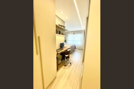 Apartamento à venda com 105m², 4 quartos e 2 vagas Apartamento à venda com 105m², 4 quartos e 2 vagasFoto 11