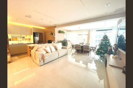 Apartamento à venda com 105m², 4 quartos e 2 vagas Apartamento à venda com 105m², 4 quartos e 2 vagasFoto 02