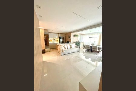 Apartamento à venda com 105m², 4 quartos e 2 vagas Apartamento à venda com 105m², 4 quartos e 2 vagasFoto 09