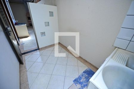 Casa de condomínio à venda com 170m², 3 quartos e 2 vagasÁrea de Serviço
