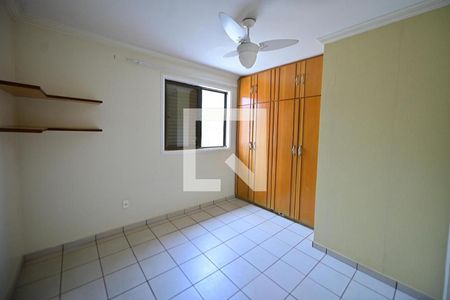 Casa de condomínio à venda com 170m², 3 quartos e 2 vagasQuarto
