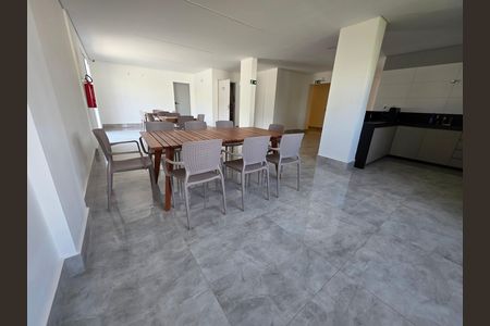 Apartamento para alugar com 80m², 2 quartos e 1 vaga Apartamento para alugar com 80m², 2 quartos e 1 vagaÁrea comum - Salão de festas