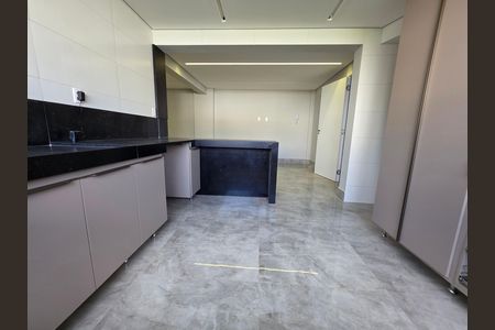 cozinha de apartamento para alugar com 2 quartos, 80m² em Buritis, Belo Horizonte
