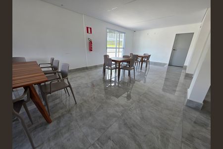 Apartamento para alugar com 80m², 2 quartos e 1 vaga Apartamento para alugar com 80m², 2 quartos e 1 vagaÁrea comum - Salão de festas