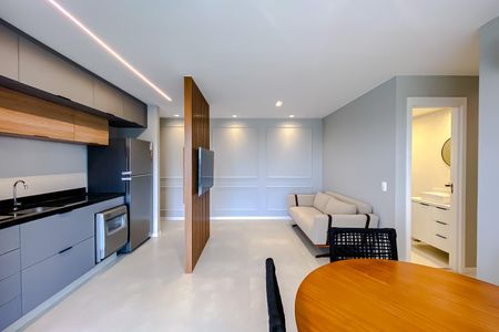 Sala de apartamento para alugar com 3 quartos, 68m² em Vila Anastácio, São Paulo