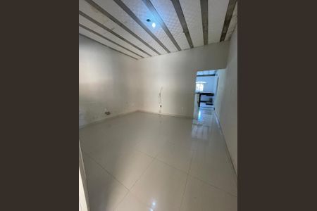 Sala de casa à venda com 2 quartos, 276m² em Tropical, Contagem