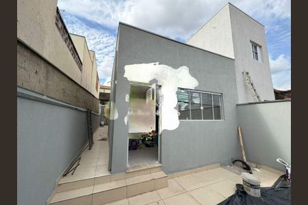 Casa à venda com 2 quartos, 90m² em Jardim Maria Antonia (Nova Veneza), Sumaré