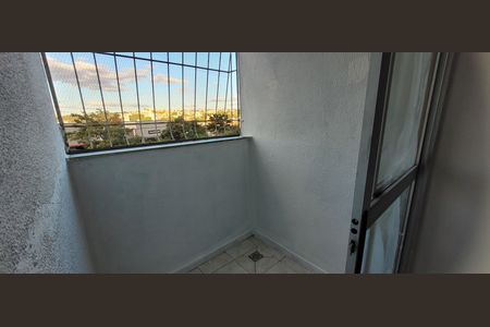varanda  de apartamento para alugar com 2 quartos, 50m² em Ingá, Betim