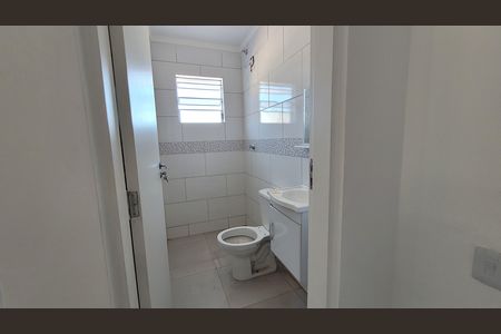 Casa para alugar com 80m², 2 quartos e 2 vagas Casa para alugar com 80m², 2 quartos e 2 vagasBanheiro Suite 01