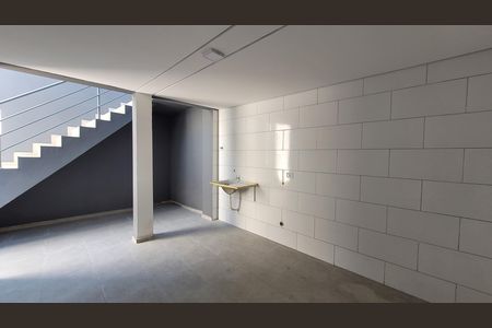 Casa para alugar com 80m², 2 quartos e 2 vagas Casa para alugar com 80m², 2 quartos e 2 vagasÁrea de Serviço