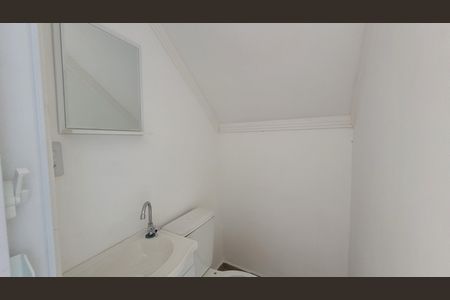 Casa para alugar com 80m², 2 quartos e 2 vagas Casa para alugar com 80m², 2 quartos e 2 vagasLavabo