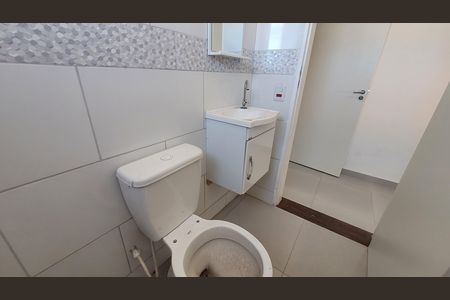 Casa para alugar com 80m², 2 quartos e 2 vagas Casa para alugar com 80m², 2 quartos e 2 vagasBanheiro Suite 01