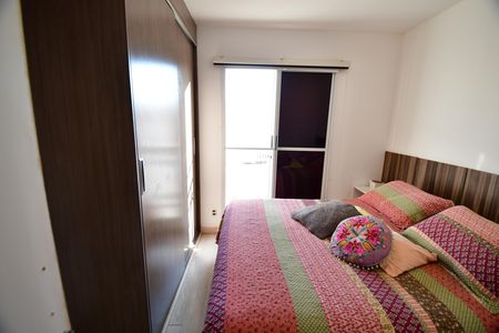 Casa de condomínio à venda com 100m², 3 quartos e 2 vagasQuarto 3 - Suíte