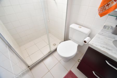Casa de condomínio à venda com 100m², 3 quartos e 2 vagasBanheiro Social