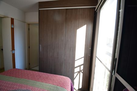 Casa de condomínio à venda com 100m², 3 quartos e 2 vagasQuarto 3 - Suíte