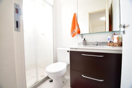 Casa de condomínio à venda com 100m², 3 quartos e 2 vagasBanheiro Social