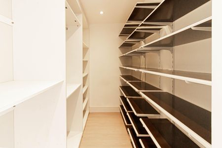 Apartamento à venda com 129m², 2 quartos e 2 vagasCloset