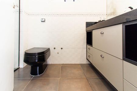 Apartamento à venda com 129m², 2 quartos e 2 vagasBanheiro da Suíte