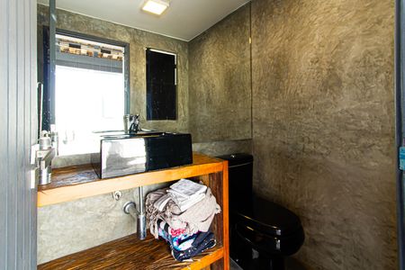 Apartamento à venda com 129m², 2 quartos e 2 vagasLavabo