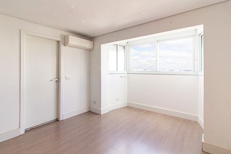 Apartamento à venda com 129m², 2 quartos e 2 vagasSuíte