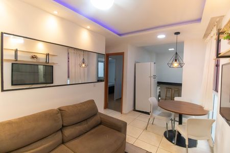 Sala de apartamento para alugar com 2 quartos, 44m² em Vila Lage, São Gonçalo