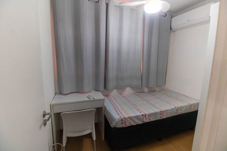 Quarto 2 de apartamento para alugar com 2 quartos, 44m² em Vila Lage, São Gonçalo