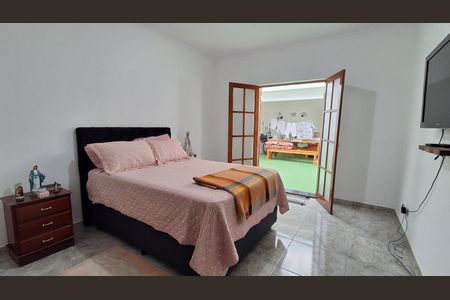 Casa à venda com 280m², 3 quartos e 2 vagas Casa à venda com 280m², 3 quartos e 2 vagasSuíte