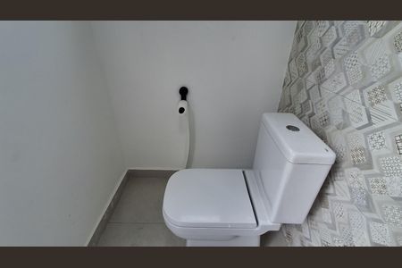 Casa à venda com 280m², 3 quartos e 2 vagas Casa à venda com 280m², 3 quartos e 2 vagasLavabo