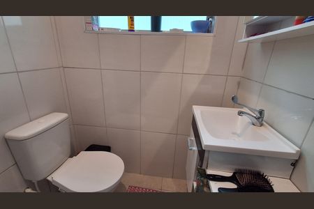 Casa à venda com 280m², 3 quartos e 2 vagas Casa à venda com 280m², 3 quartos e 2 vagasBanheiro Suíte