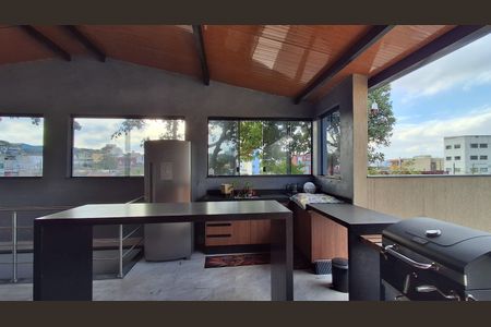 Casa à venda com 280m², 3 quartos e 2 vagas Casa à venda com 280m², 3 quartos e 2 vagasÁrea gourmet