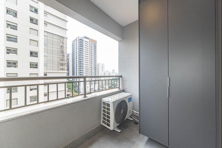 Varanda de apartamento para alugar com 1 quarto, 34m² em Campo Belo, São Paulo
