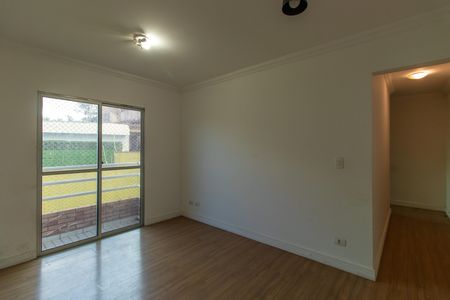 Sala de apartamento para alugar com 2 quartos, 56m² em Jardim Sabiá, Cotia