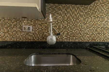 Apartamento para alugar com 56m², 2 quartos e 1 vagaCozinha - Torneira
