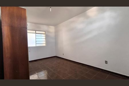 Apartamento para alugar com 110m², 2 quartos e sem vagaQuarto 2