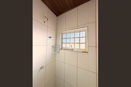 Casa à venda com 164m², 2 quartos e 2 vagasBanheiro Social