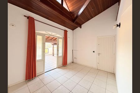 Sala de casa à venda com 2 quartos, 164m² em Parque Sao Luiz, Jundiaí