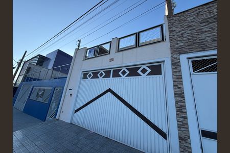 Casa à venda com 164m², 2 quartos e 2 vagasFachada