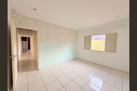 Quarto 1 - Suíte de casa à venda com 2 quartos, 164m² em Parque Sao Luiz, Jundiaí