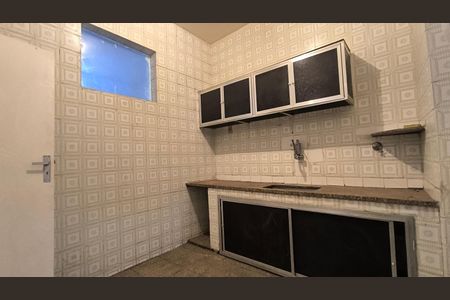 Cozinha de apartamento para alugar com 2 quartos, 130m² em Concórdia, Belo Horizonte