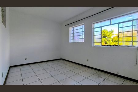 Apartamento para alugar com 2 quartos, 110m² em Concórdia, Belo Horizonte