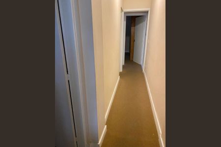 Casa à venda com 80m², 3 quartos e 1 vaga Casa à venda com 80m², 3 quartos e 1 vagaCorredor