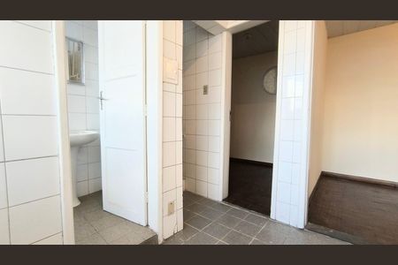 Cozinha de apartamento para alugar com 1 quarto, 90m² em Concórdia, Belo Horizonte