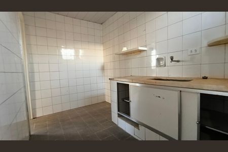 Cozinha de apartamento para alugar com 1 quarto, 90m² em Concórdia, Belo Horizonte