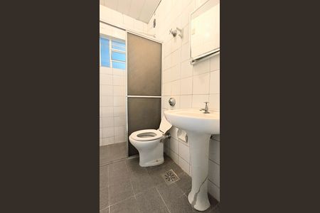 Apartamento para alugar com 90m², 1 quarto e sem vagaBanheiro